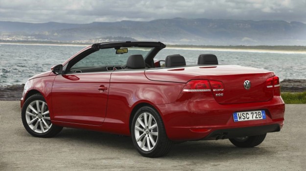 Volkswagen Eos to Be Replaced by Larger Soft-Top Convertible: Report_1