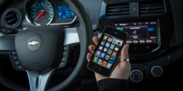 Apple Iphone's Siri Integration Coming to General Motors Vehicles