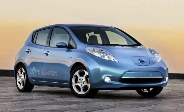 Fiat, Nissan in War of Words Over EV Design_1