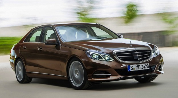 2013 Mercedes-Benz E-Class Revealed in Leaked Images_2