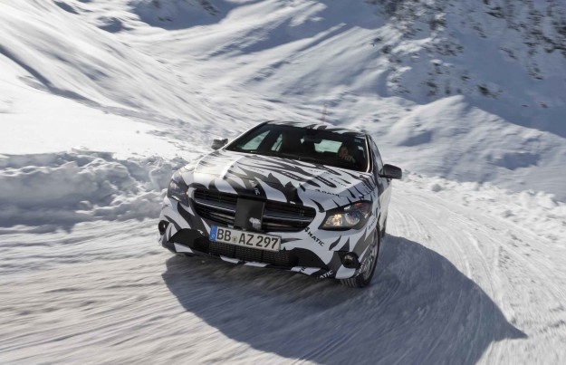 Mercedes-Benz CLA45 AMG: First Official Images_2