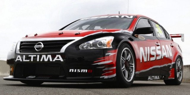 Nissan Altima V8 Supercar to Shake The Streets of Sydney