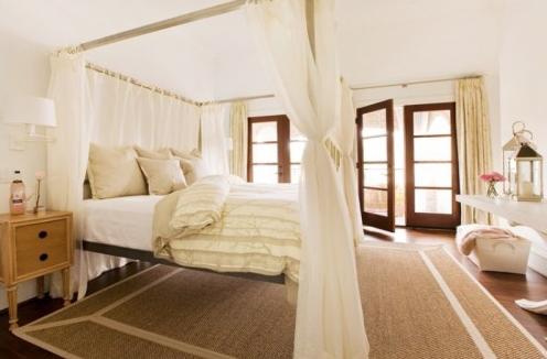 30 Cool Canopy Beds_1