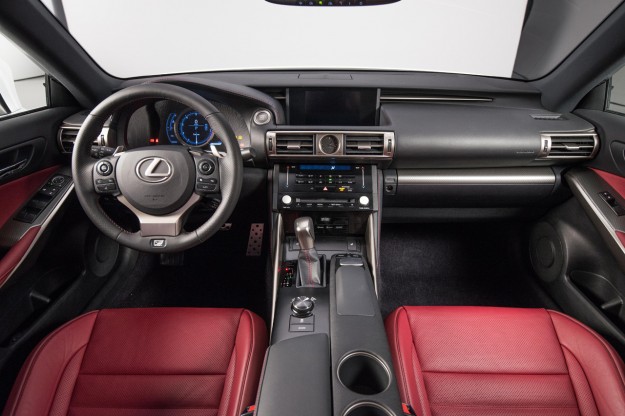 2013 Lexus IS Revealed: Aggressive Design for Premium Mid-sizer_1