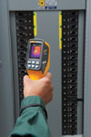 New-Format Fluke VT02 Visual Infrared Thermometer Fills The Gap Between Thermometers and Thermal Imagers