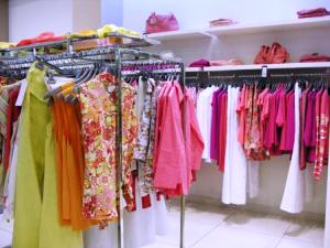 Asian Garment Sector Forecasts Mixed Outlook for 2013