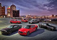 2013 Detroit: Dodge 'blacktop' Treatment Extended to Durango, Grand Caravan and Journey