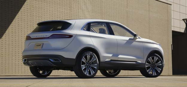 Lincoln MKC Concept: Luxury Compact Crossover Debuts in Detroit_2