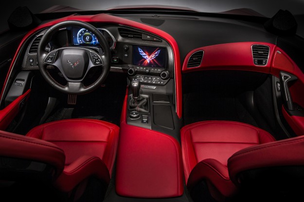 Chevrolet Corvette C7 Revealed: American Stingray Returns_2
