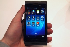 Blackberry 10 Attracts 15, 000 Apps