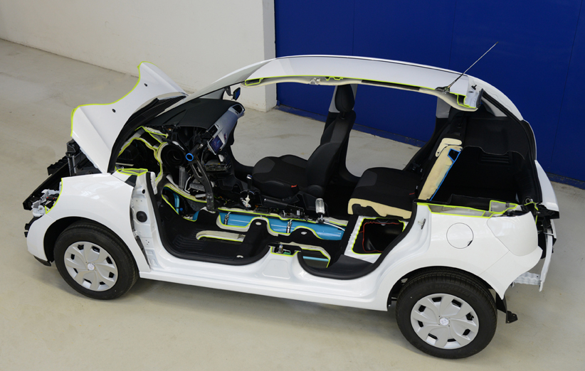 Peugeot Unveils Battery-Free Hybrid Concept