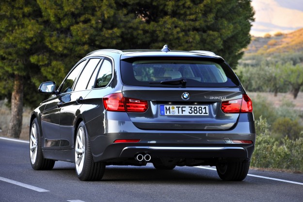 2013 BMW 320d Touring Review_6