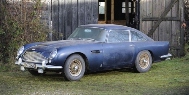 Aston Martin DB5: Barn-Find Lost for 30 Years May Sell for $300, 000