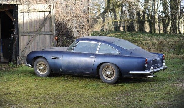 Aston Martin DB5: Barn-Find Lost for 30 Years May Sell for $300, 000_1