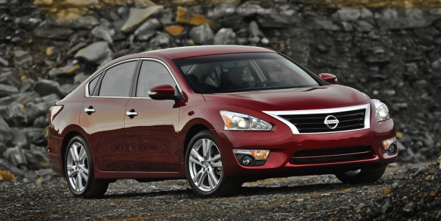 Nissan Altima: Sub-$30k Price a 'Sweet Spot'
