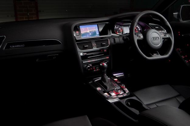 Audi RS4 Avant: Hot Wagon Rolls Into Australia_4