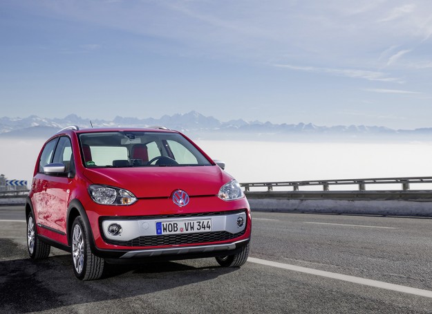 Volkswagen Cross up! : Chunky City Car Revealed_3