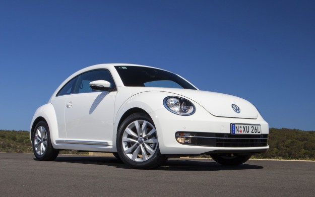 2013 Volkswagen Beetle: Pricing and Specifications_2