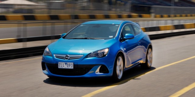 Opel Astra OPC: Pricing and Specifications