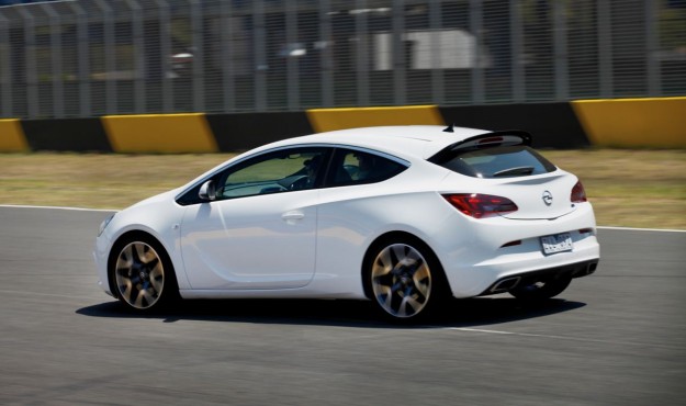Opel Launches High-Performance OPC Range in Australia_4