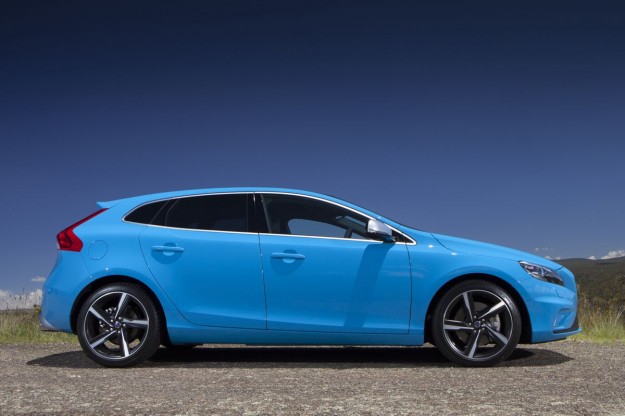 Volvo V40 Launches From $34, 990_6