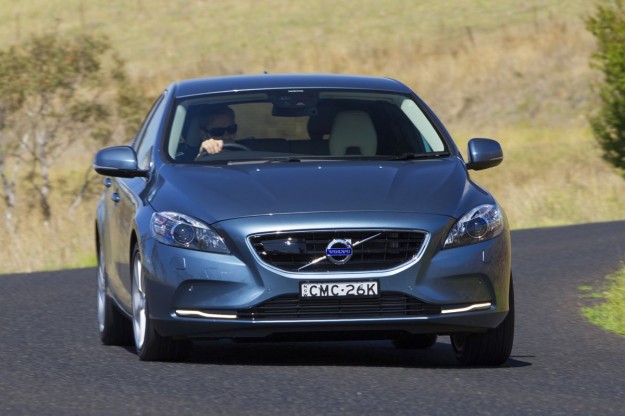 Volvo V40 Launches From $34, 990_9