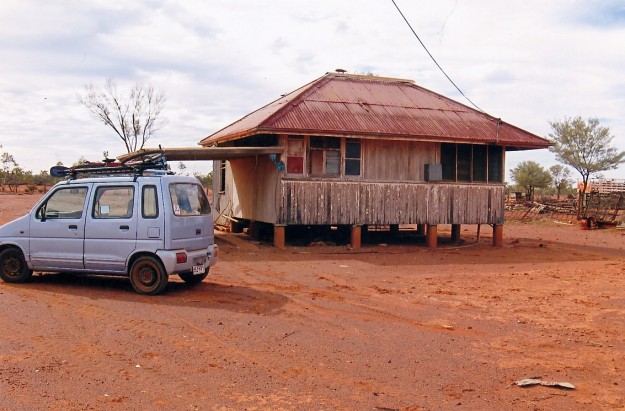 Suzuki Wagon R+ King of The Outback_1
