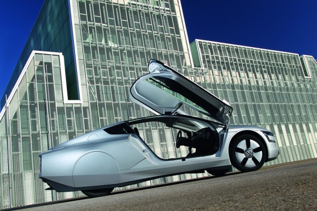 Volkswagen XL1: World's Most Fuel-Efficient Car Revealed_2