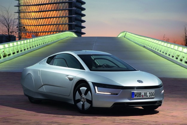 Volkswagen XL1: World's Most Fuel-Efficient Car Revealed_3