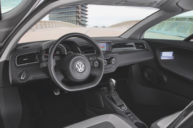 Volkswagen XL1: World's Most Fuel-Efficient Car Revealed_4