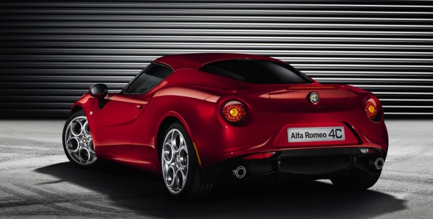 Alfa Romeo 4C Interior Revealed_2