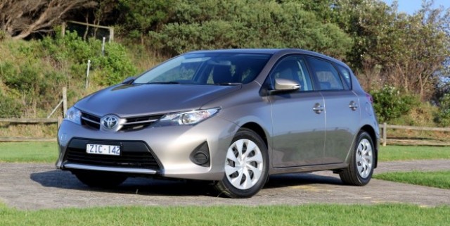 2013 Toyota Corolla Review