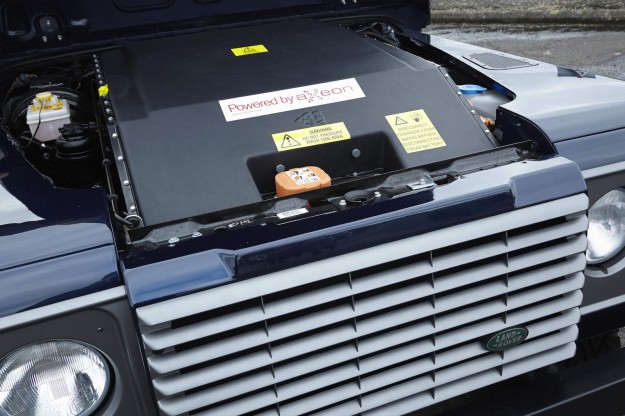 Land Rover Electric Defender: off-Road EV Headed for Geneva_2