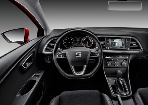 SEAT Introduces New Leon SC Coupe in Geneva_1