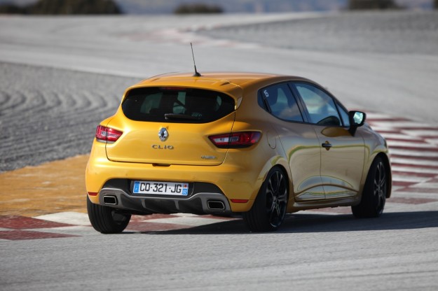 2013 Renault Clio RS Review_1