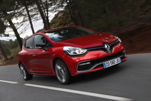 2013 Renault Clio RS Review_6