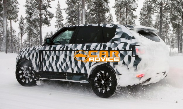 Range Rover Sport Teased Ahead of New York Debut_2