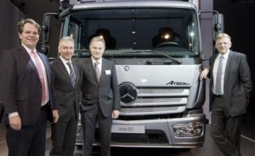 Mercedes-Benz Unveils New Atego