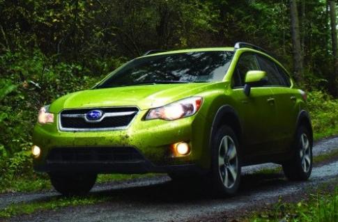 Subaru XV Hybrid: Fuel-Efficient Compact Crossover Revealed