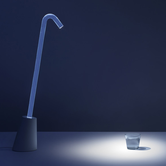 The Pole Light: LED Ghost Lighting