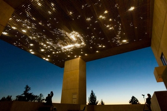 Cornell University Welcomes The Cosmos Via 12, 000 LED Lights_3