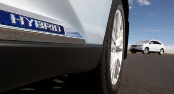 Lexus Hybrid Q3, X1 Rival Planned for Geneva 2014: Report