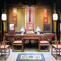 Chinese Treasures -- Ming and Qing Furniture_2