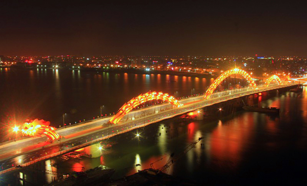 Vietnam's Fire Breathing Dragon Bridge_4