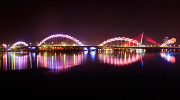 Vietnam's Fire Breathing Dragon Bridge_6