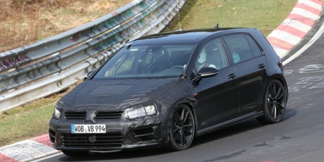 Volkswagen Golf R Inches Towards 300HP Power Output