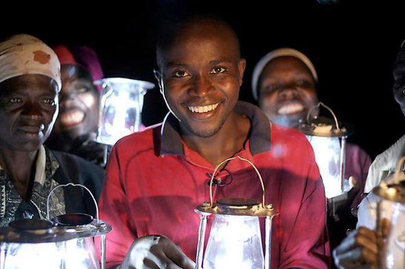 Saving Kenya with 1000 MwangaBora Solar Lamps_1