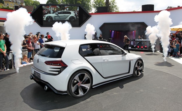 Volkswagen Golf GTI Design Vision Concept Revealed_1