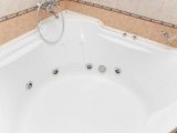 Soaking Tubs for Small Bathrooms_18