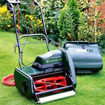 Lawn Mowers Makes Cutting Grass Less of a Chore_4